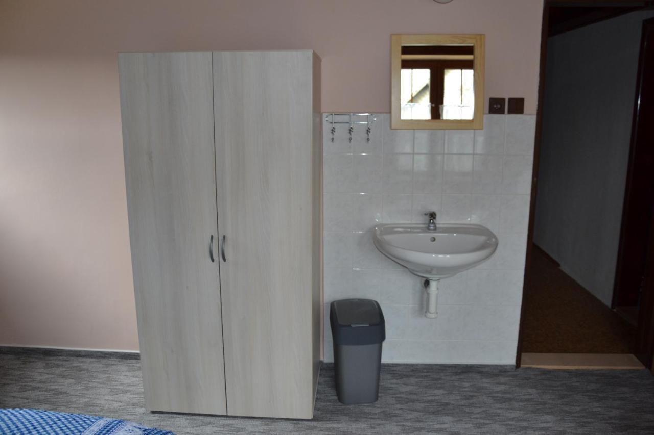 Penzion Pod Severakem Lucany nad Nisou Ngoại thất bức ảnh